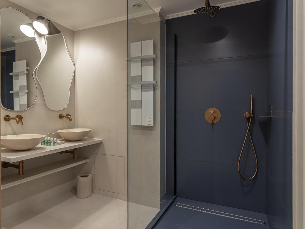 The Blue Suite On Champs Elysees Avenue Paříž Exteriér fotografie